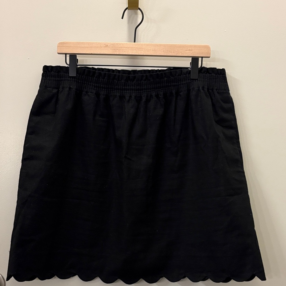 J. Crew Black Mini Scalloped Sidewalk Skirt